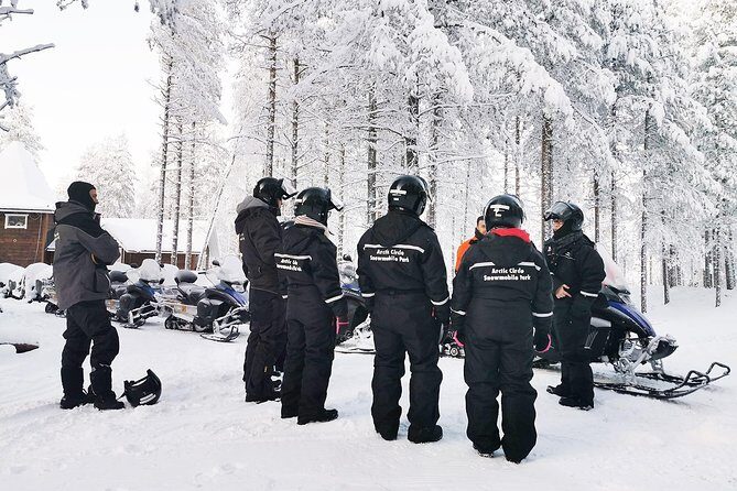 1-Hour Snowmobile Safari Experience - Getting Warm: What the Gear Covers (and What to Watch)