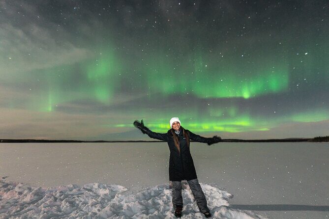 Aurora Hunting Photo Tour from Rovaniemi with Pickup - When the sky cooperates: what the aurora can look like