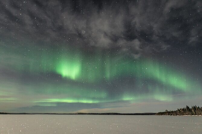 Aurora Hunting Photo Tour from Rovaniemi with Pickup - Photo hunting on the move: why that up to 200 km driving matters