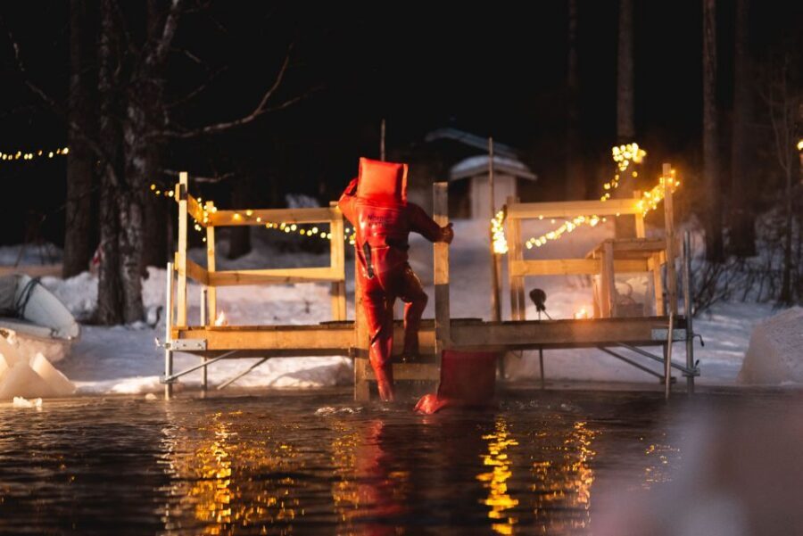 Daytime Ice Floating Rovaniemi, Frozen Lake Experience - From pickup to lakeside: how the 3 hours tends to flow
