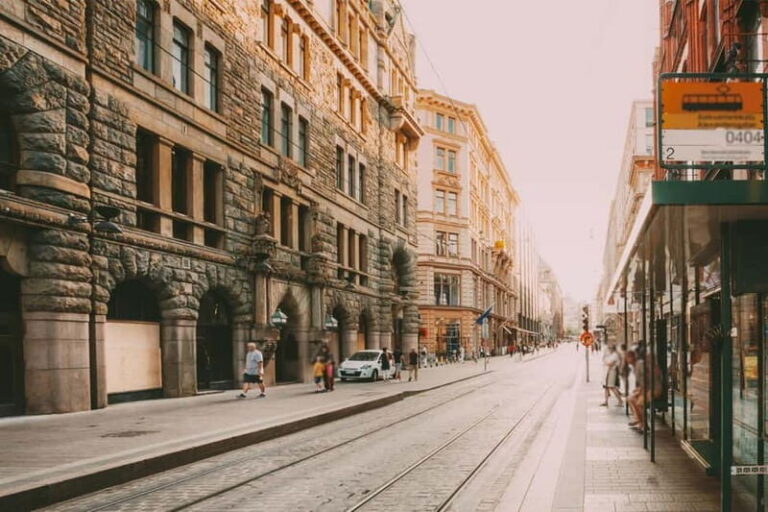 Epic Helsinki: English Speaking Walking Tour - Senate Square to the Presidential Palace: why the city’s center feels different