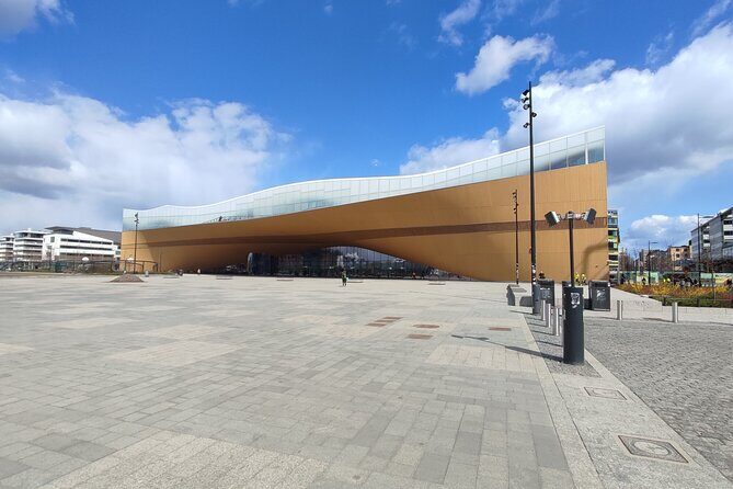 Epic Helsinki: English Speaking Walking Tour - Senate Square to the Presidential Palace: why the city’s center feels different