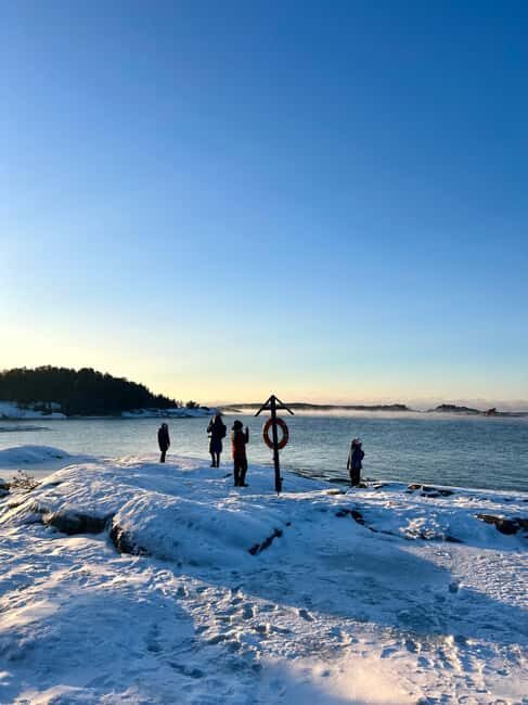 From Helsinki: Archipelago Excursion in Porkkalaniemi - Entering the Porkkalaniemi nature reserve: bedrock, habitats, and open-sea views