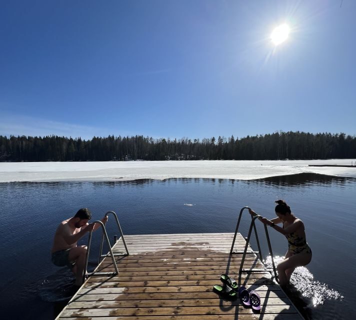 From Helsinki: Hike and Sauna in Sipoonkorpi National Park - Lunch break done the Finnish way: simple BBQ, good fuel