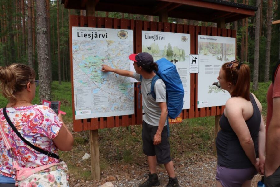 From Helsinki: Magical Taiga Hike in Liesjärvi National Park - Lunch by the Lake: Finnish-Style Comfort in the Woods