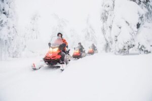 From Rovaniemi: Guided Lapland Snowmobile Adventure - Your 4-hour rhythm: transfers, 2–2.5 hours outdoors, and warm drinks