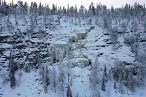 From Rovaniemi: Korouoma Canyon and Frozen Waterfalls Tour - The guided hike: frozen waterfalls, slick spots, and smart pacing