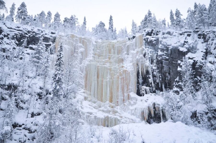 From Rovaniemi: Korouoma Canyon and Frozen Waterfalls Tour - Campfire Snack in the Wilderness: Toasted Comfort After the Work