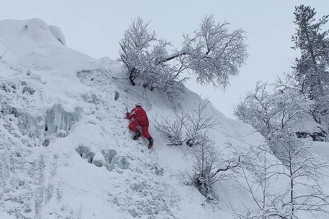 Guided Ice Climbing Activity in Pyhä - Two climbs to 20+ meters: how beginners can actually progress