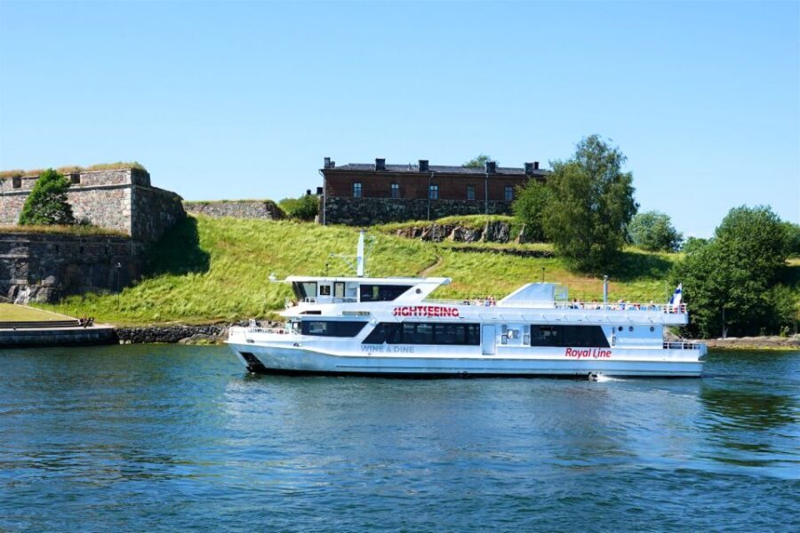 Helsinki Archipelago: Sightseeing Boat Tour - The 90-minute sightseeing loop: how the route feels