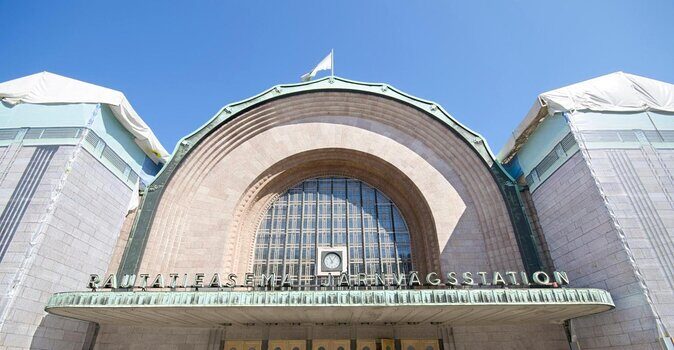 Helsinki architecture tour with a city planner - Key highlights worth showing up for