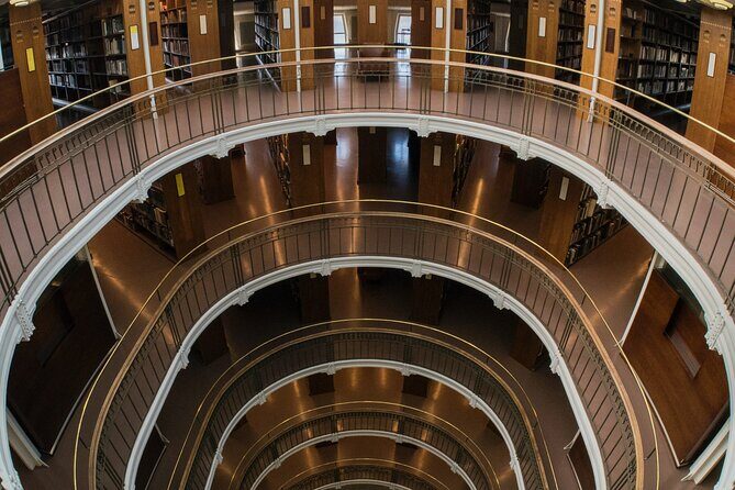 Helsinki architecture tour with a city planner - Helsinki architecture through a planner’s eyes (not a postcard’s)