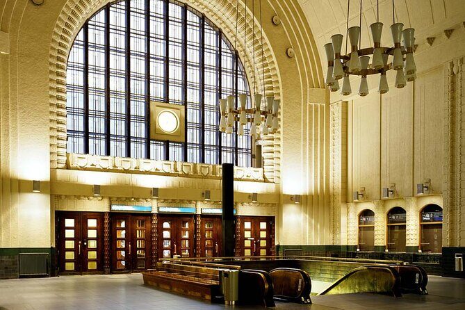 Helsinki architecture tour with a city planner - Jugendsali: when architecture connects to public life