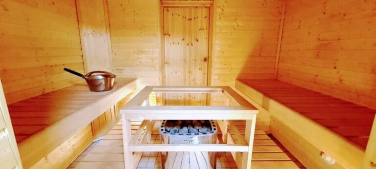 Helsinki: Bike or E-Bike Tour, BBQ, Sauna, Parks, and Forest - Meilahti Arboretum: where the city turns green fast