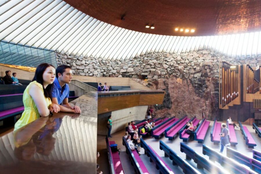 Helsinki: City Sightseeing Hop-On Hop-Off Bus Tour - Senate Square to Market Hall: Where the Old Town Vibe Begins