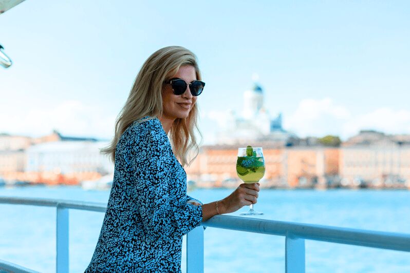 Helsinki: Evening Archipelago Cruise - Getting On at Royal Line Oy: Quick, Easy Start