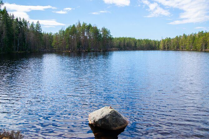 Helsinki: Nuuksio National park hiking with campfire lunch - From Helsinki Central to Nuuksio: the blue-van shortcut