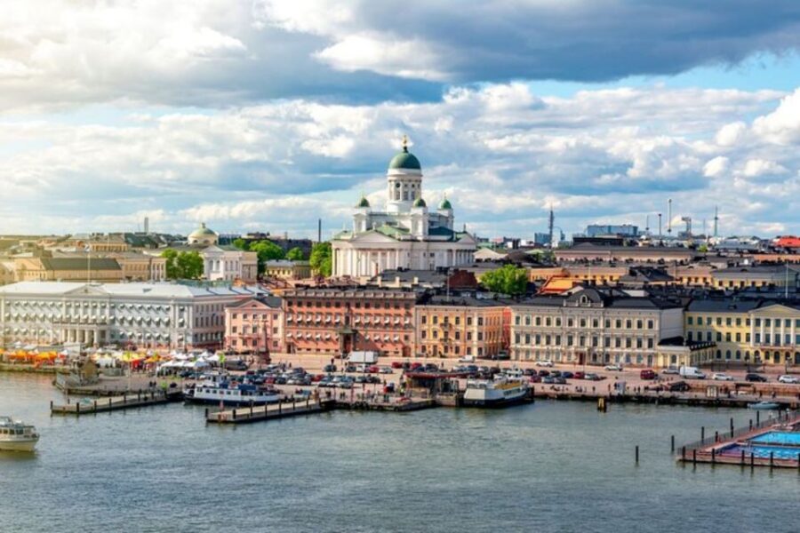 Helsinki: Private Walking Tour with a Local Guide - Key things I think you’ll notice right away