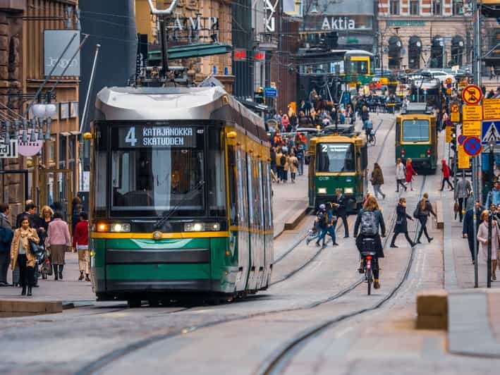 Helsinki: Tram Tour - Helsinki Central Station: wrapping up with a smart next step