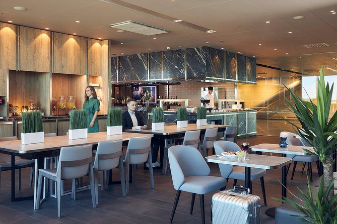 Helsinki-Vantaa Airport Plaza Premium Lounge - Key Highlights You’ll Care About