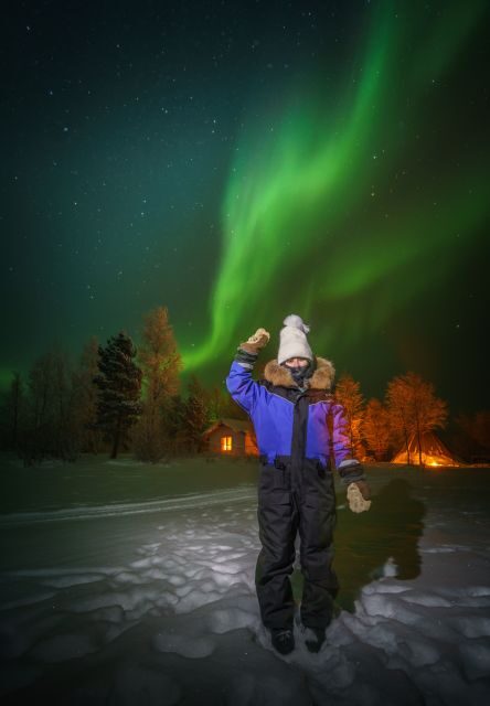 Ivalo: Lake Inari Northern Lights Tour w/ Reindeer & Dinner - Getting from Ivalo pickup to the office: straight to winter mode