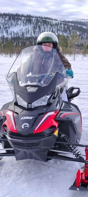 Lapland: Private Snowmobile Safari with arctic Local Guide - Pickup and timing in Luosto: how the day actually runs