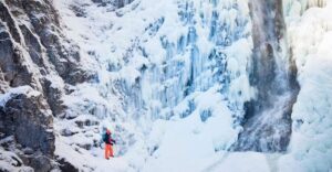 Lapland: The Frozen Waterfalls of Korouoma Tour - 7.5 hours, 110 km away: meeting point and getting there