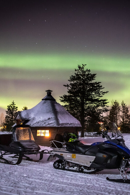 Levi: Snowmobile Northern Lights Hunting Trip - Levi’s 3-hour Northern Lights snowmobile hunt: adrenaline with a sky mission