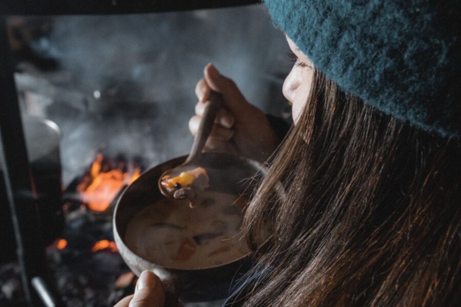 Levi: Snowmobile Safari with Ice Fishing and Outdoor Lunch - The outdoor lunch: soup by fire and a proper warm reset