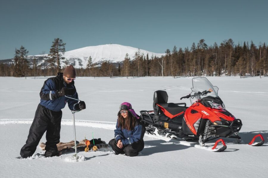 Levi: Snowmobile Safari with Ice Fishing and Outdoor Lunch - What to pack so the cold does not steal your attention