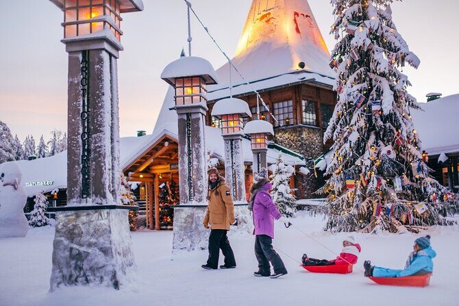Meet Santa Claus & Santa's Reindeer Ride & Greet Huskies - Husky Greet and 500m Ride: Fast, Fun, and Close-Up