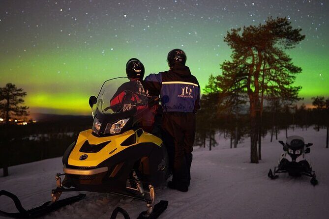 Northern Lights Snowmobile Hunt - Pickup timing and meeting point: the part that can make or break the night