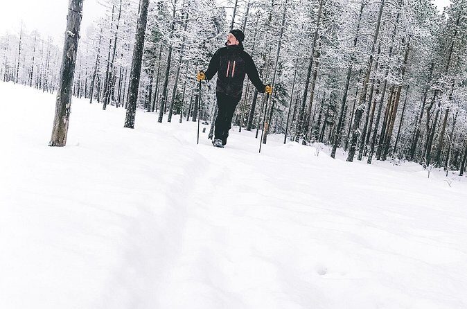 Private Snowshoeing Tour In Pyhätunturi With A Local Guide - Stop 2: Pyhä-Luosto National Park and the fun of reading the snow