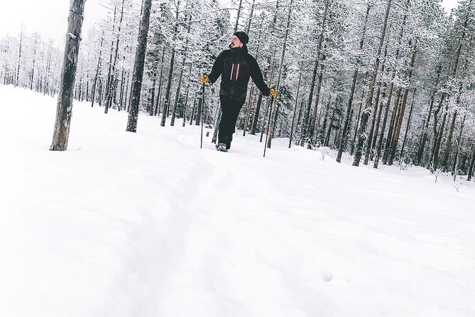 Private Snowshoeing Tour In Pyhätunturi With A Local Guide - Price and value: what $126.98 buys you in Lapland