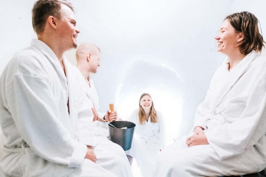 Rovaniemi: Arctic Snow Hotel Tour and Snow Sauna Experience - The Snow Sauna: Real Ice Walls and Warm, Steamy Water
