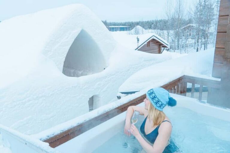 Rovaniemi: Arctic Snow Hotel Tour and Snow Sauna Experience - Your 5-Hour Flow: Pickup, Tour, Saunas, and Time Limits