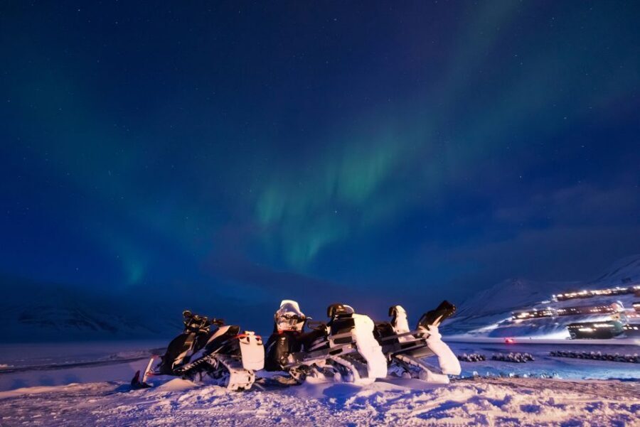 Rovaniemi: Aurora Borealis Snowmobile Safari with Campfire - What’s Included (and What You Should Bring Anyway)