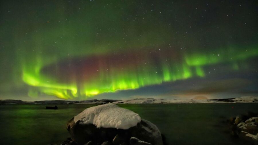 Rovaniemi: Aurora Hunting Tour with Photography by Van - Chasing the Aurora From Rovaniemi, With a Real Photo Plan