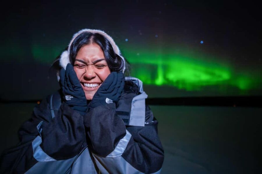 Rovaniemi: Discover the Northern Lights Photography Tour - Aurora hunting from Rovaniemi: what makes this feel different