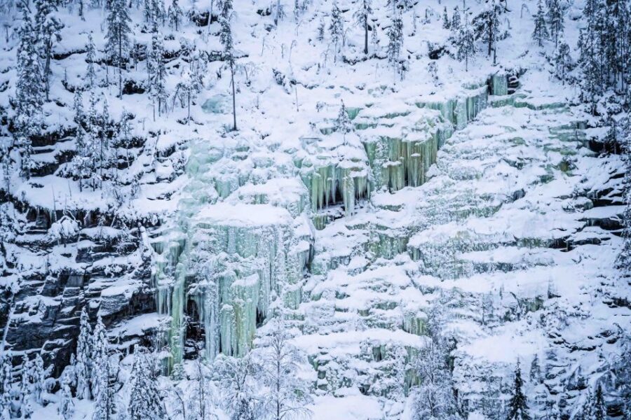 Rovaniemi: Frozen Waterfalls of Korouoma Canyon & Pro Photos - What’s provided vs what you should bring