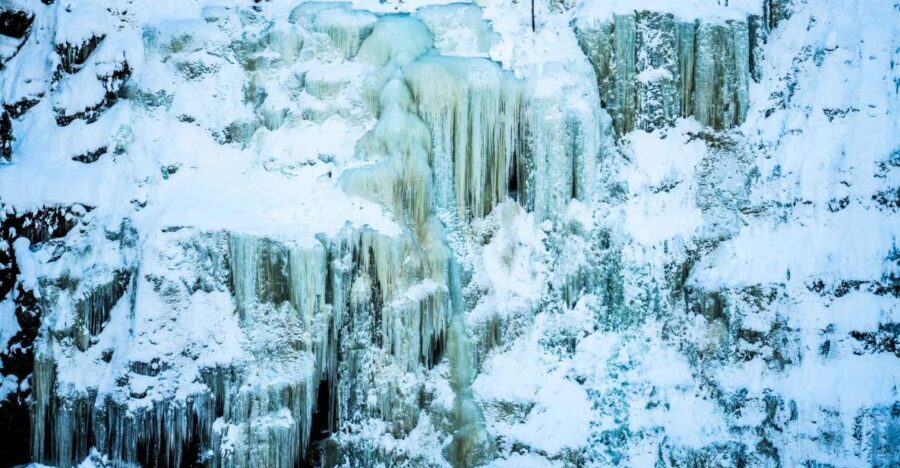 Rovaniemi: Frozen Waterfalls of Korouoma Canyon & Pro Photos - The canyon experience: three major frozen waterfalls up close