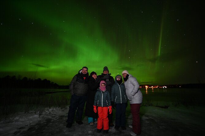 Rovaniemi: Guaranteed Northern Lights - Small Group & Photography - What to wear when the night goes below comfort