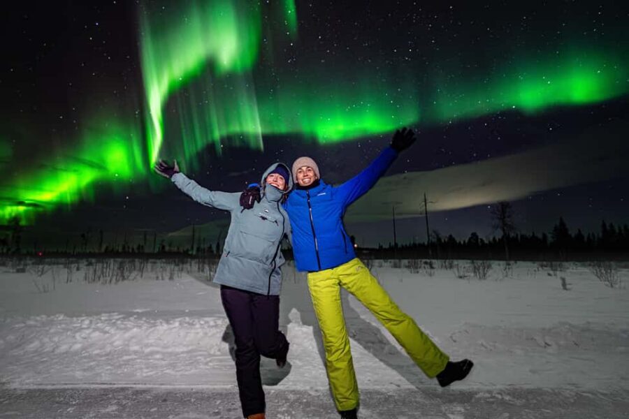 Rovaniemi: Guaranteed Northern Lights Tour with Photos - Rovaniemi Northern Lights, guaranteed in the cold: how this tour really operates