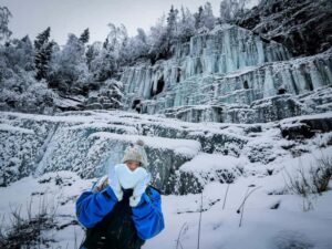 Rovaniemi: Korouoma Canyon & Frozen Waterfalls Tour with BBQ - From Rovaniemi to the Park: Pickup, Drive, and Getting Ready