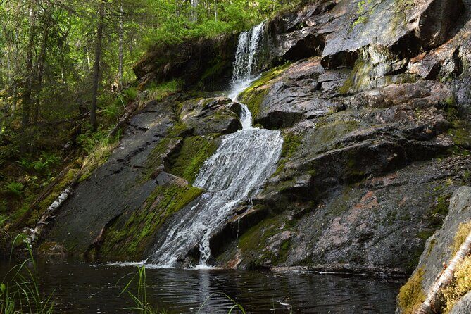 Rovaniemi Korouoma Canyon Hike and Barbecue Experience - Booking Tips for a Smoother Lapland Day