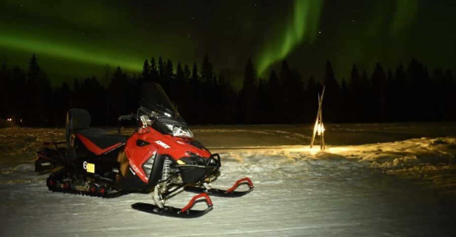 Rovaniemi: Night Snowmobile Tour - Getting ready: winter clothes, helmet, and a real driving lesson