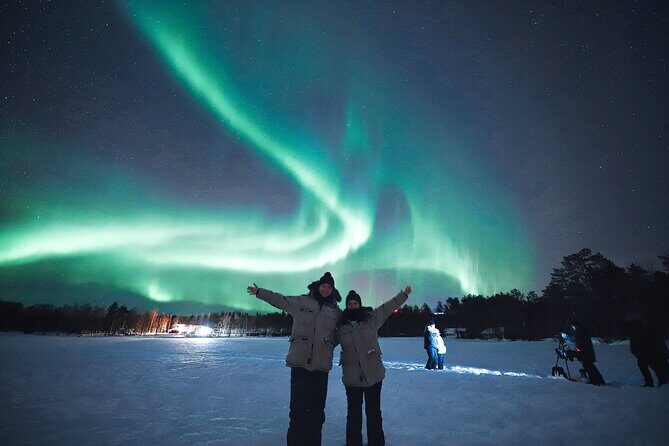 Rovaniemi: Northern Lights Group Tour - Guaranteed View - Bus Comfort, Group Size, and Cold-Weather Reality Checks