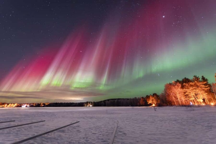 Rovaniemi: Northern Lights Photography Tour & BBQ - Booking the right way: timing, meeting point, and what to bring