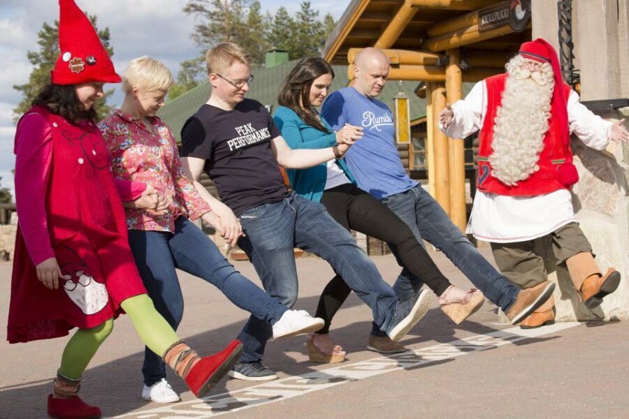 Rovaniemi: Santa Claus Village and Arctic Circle - Logistics in Rovaniemi: Pickup Timing and the Winter Reality