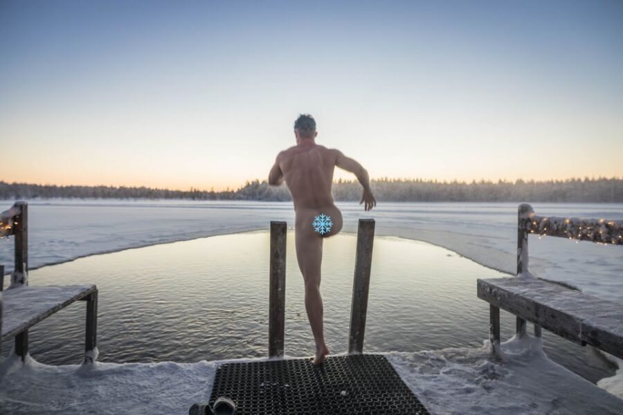Rovaniemi: Sauna & Ice Swimming Tour with Dinner and Aurora - The Fire-Cooked Dinner: Smoked Salmon, Cozy Cottage, and Real Comfort